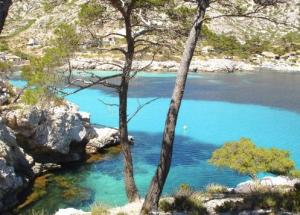 Bootscharter Cote d`Azur: Manche Calanques sind nahezu unzugänglich von Land aus